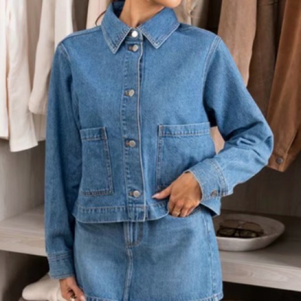 NWOT Primark Classic Blue Denim Jacket - Women's Casual Button-Up